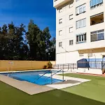 Con Piscina A 7 Minutos De La Playa Апартаменти