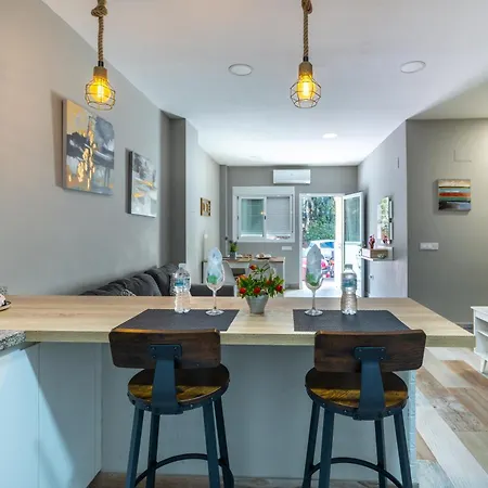 Con Piscina A 7 Minutos De La Playa Fuengirola