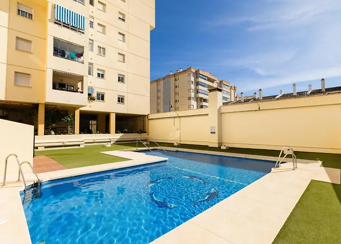 Con Piscina A 7 Minutos De La Playa *