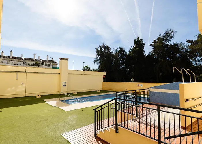 Con Piscina A 7 Minutos De La Playa * Fuengirola