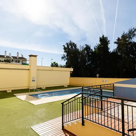 Con Piscina A 7 Minutos De La Playa * Fuengirola