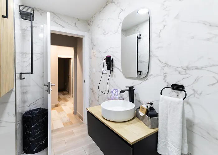 Con Piscina A 7 Minutos De La Playa Fuengirola